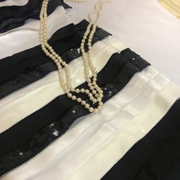 White House Black Market Striped Sequin Skirt - Picture 4 of 5